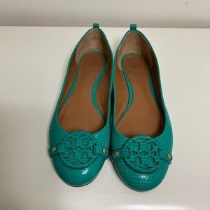 Tory Burch mini Miller flats